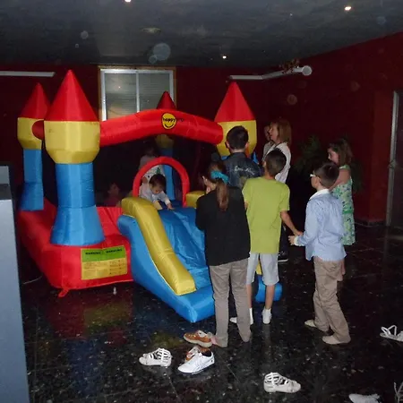 Hotel Conde 2*