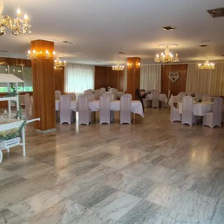 Hotel Conde